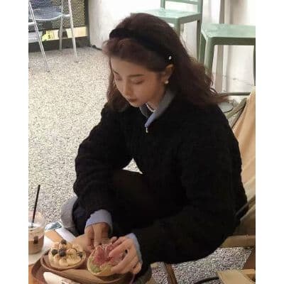 Retro pullover chunky knit cable sweater for women