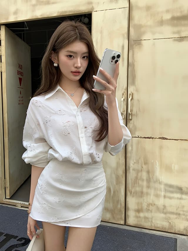 Spring and summer white rose hollow long-sleeved shirt dress
