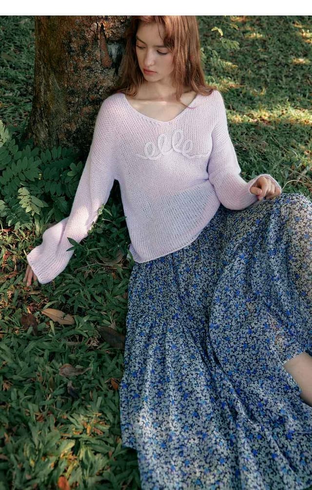 Elegant holiday style floral skirt 