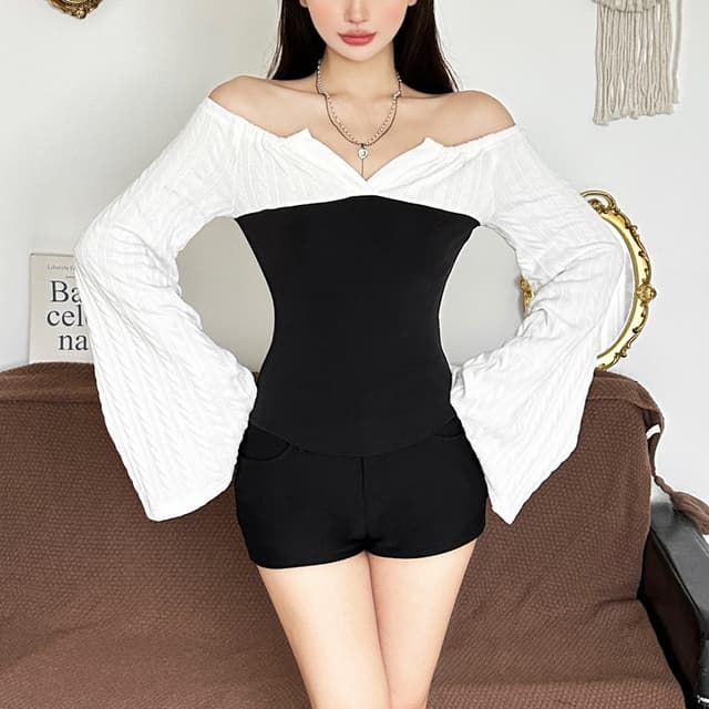 New design sense contrast color gentle style one-shoulder backless long-sleeved waist T-shirt tops for women