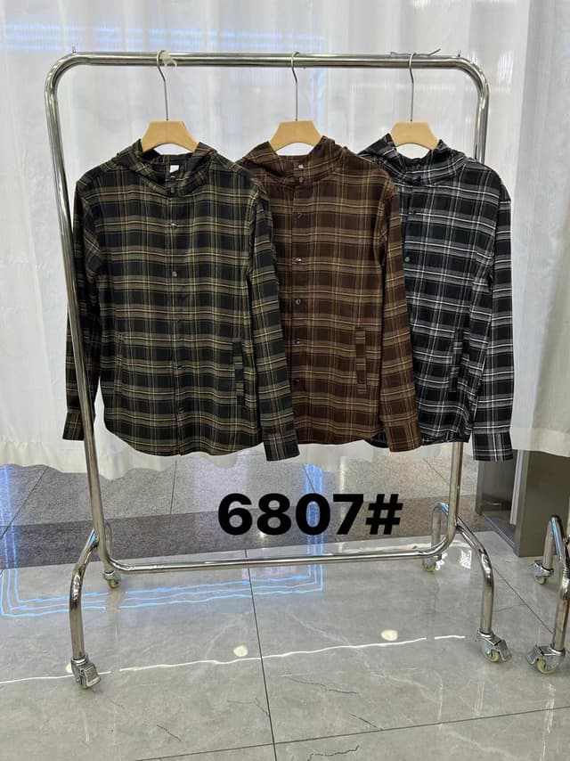 Stay Cozy: The Hooded Flannel 