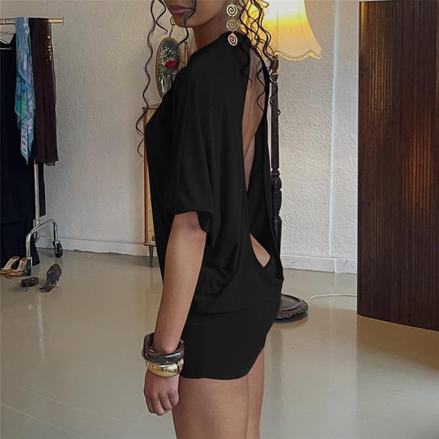 Sexy short-sleeved round neck solid color exposed backpack hip dress