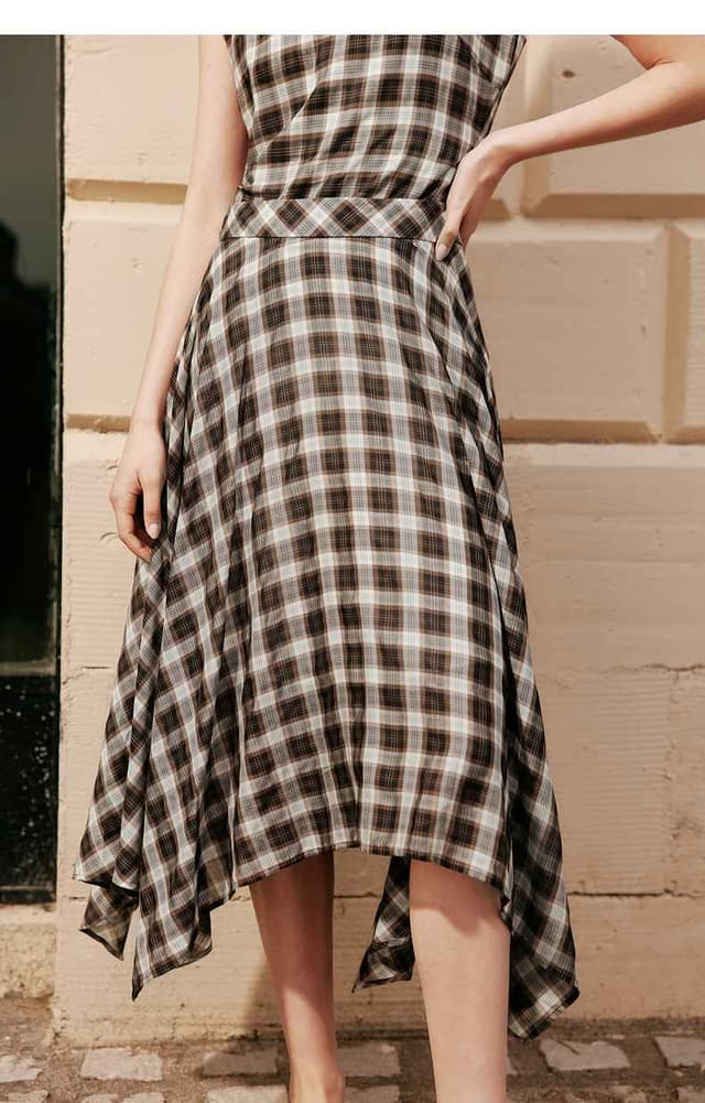 French modern irregular plaid skirt 