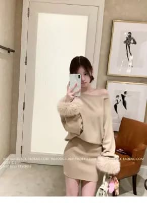 Sexy off-shoulder long-sleeved knit sweater for women